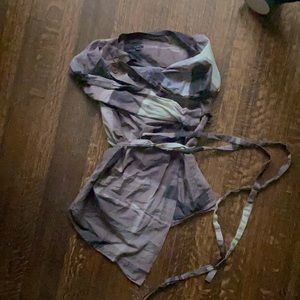 Politix Wrap Shirt S